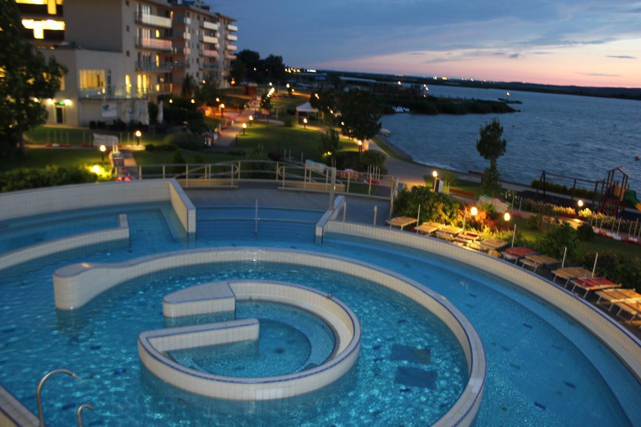 Agave Apartman แวแลนแซ ภายนอก รูปภาพ